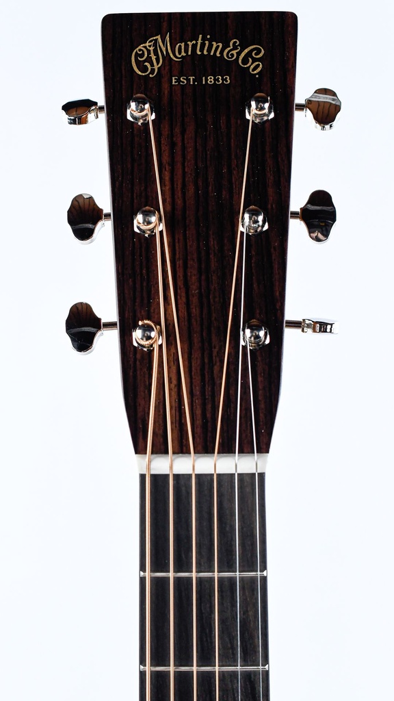 Martin D28 Standard Refresh Natural-4.jpg