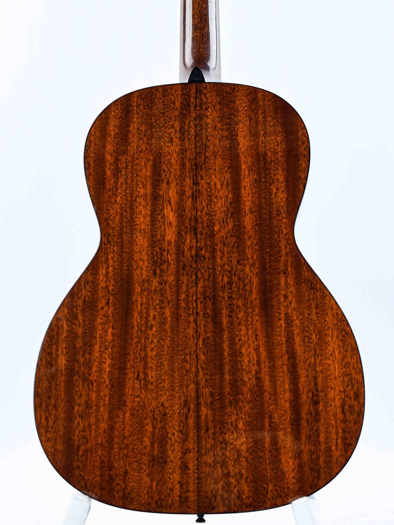 Martin Custom Shop 00018 12 Fret Adirondack Mahogany 2023-6.jpg