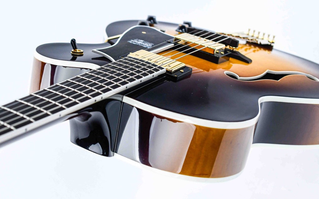 Heritage Eagle Classic Original Sunburst-8.jpg