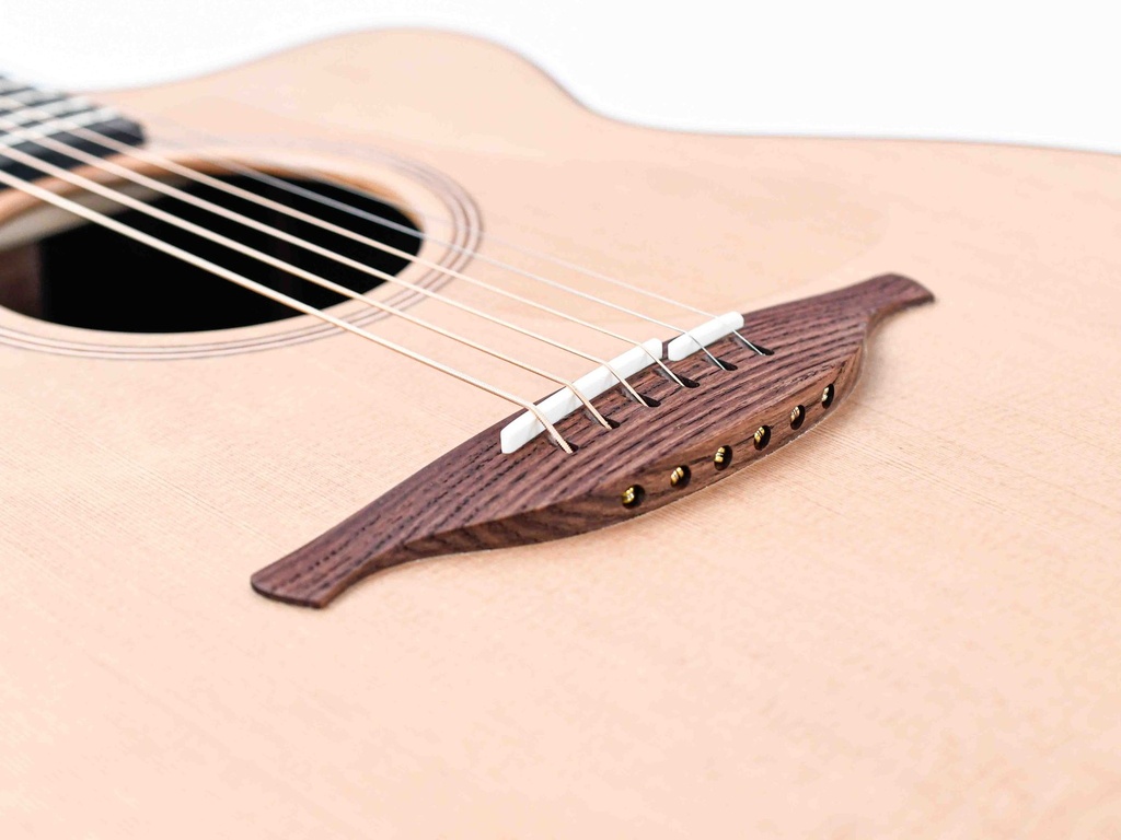 Lowden O25c Rosewood Cedar-11.jpg