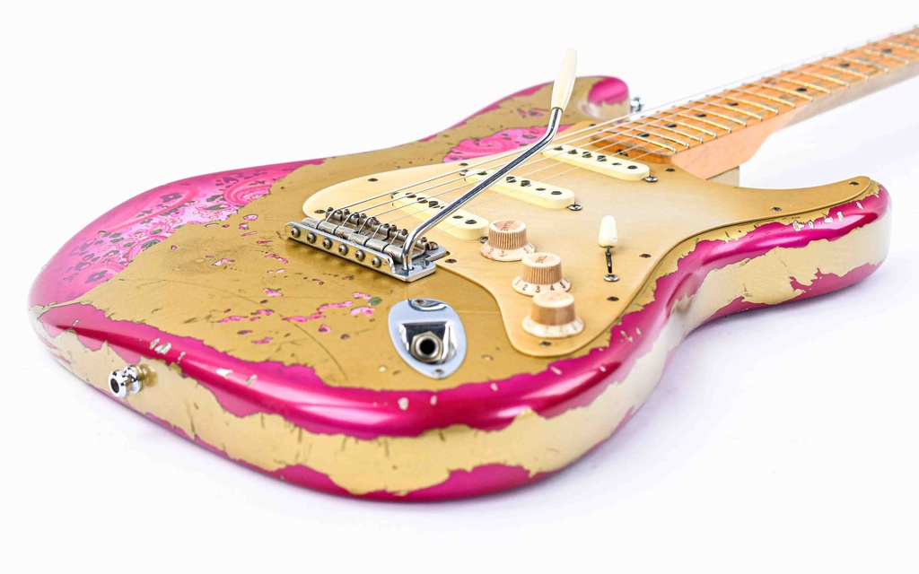 Fender Custom Shop Jason Smith Masterbuilt 69 Stratocaster Gold over Paisley Relic 2012-11.jpg