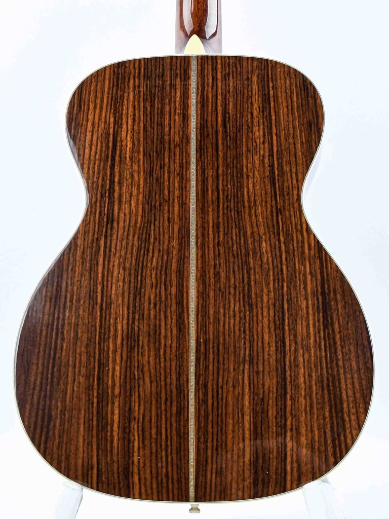 Martin 00028EC Eric Clapton Sunburst 2014-6.jpg