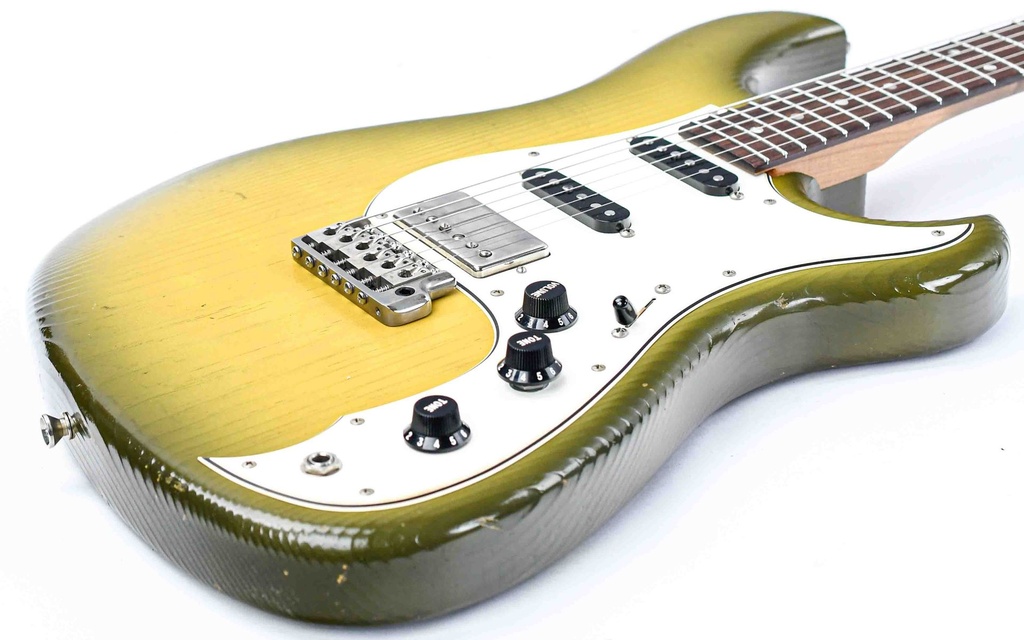 Novo Nucleus NAMM Idris HSS Royal Olive Burst-11.jpg