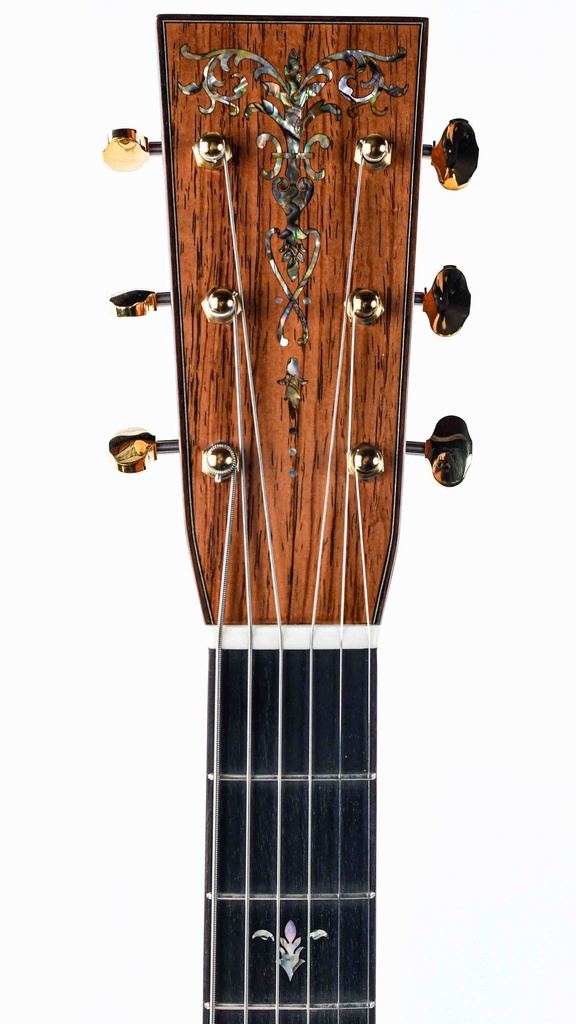 Martin Custom Shop 0045 Italian Alpine Guatemalan Rosewood-4.jpg