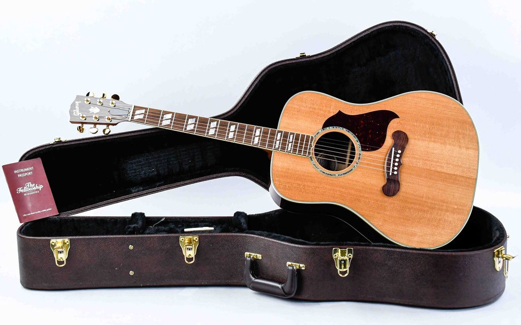 Gibson Songwriter 2019-1.jpg