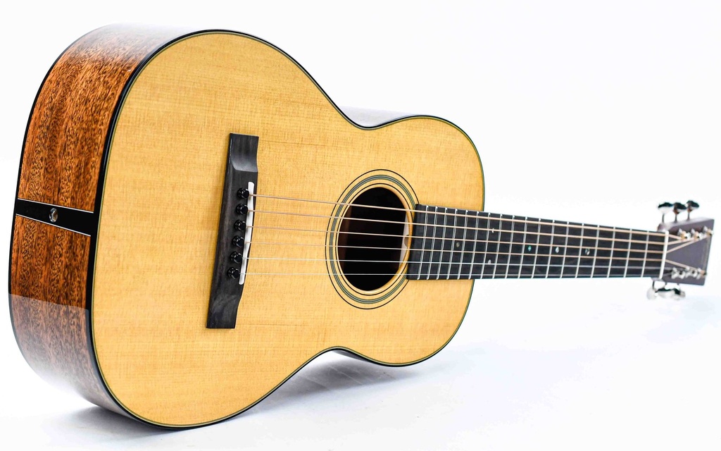 Martin Custom Shop Size 5-18 Mahogany Spruce #2858813-11.jpg