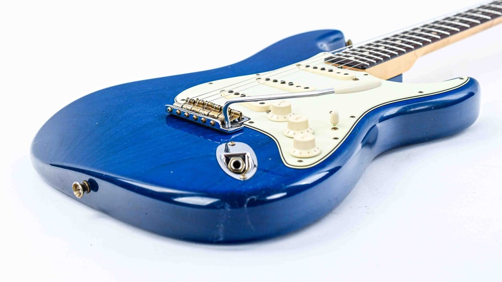 Fender Custom Shop 63 Stratocaster Journeyman RW Sapphire Blue Transparent-12.jpg