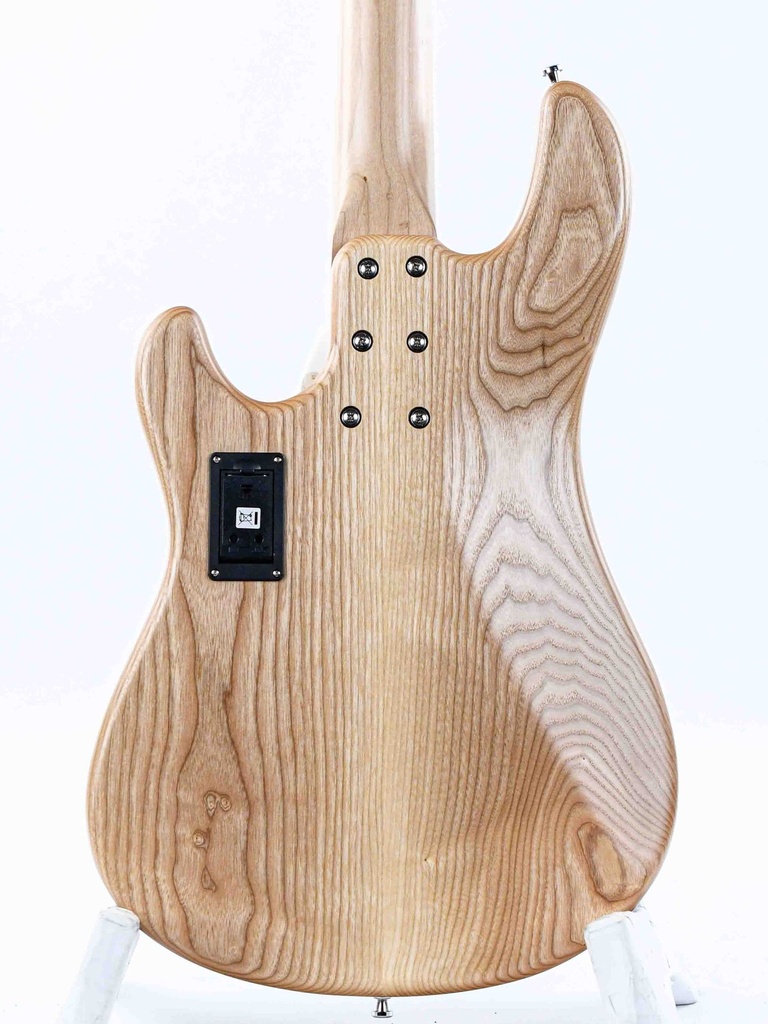 Sandberg California VM 4-String Matt Natural-6.jpg