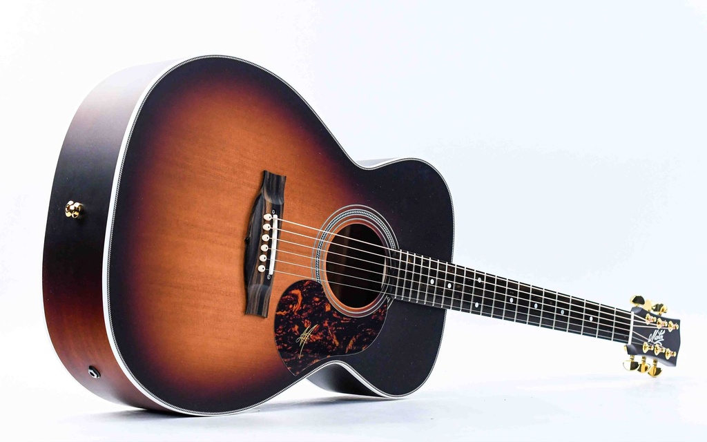 Maton Troubadour Traditional-14.jpg