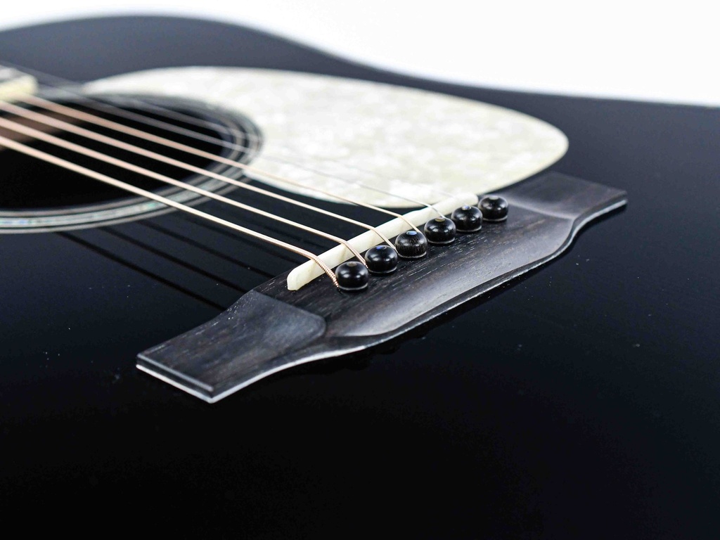 Collings D42A Adirondack Jet Black Top 2020-10.jpg