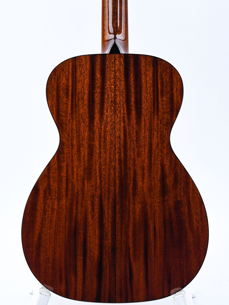 Collings 01T Traditional Mahogany-6.jpg