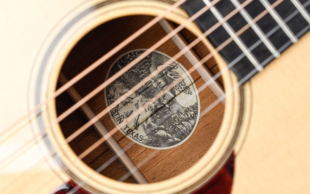 Collings 01T Traditional Mahogany-11.jpg