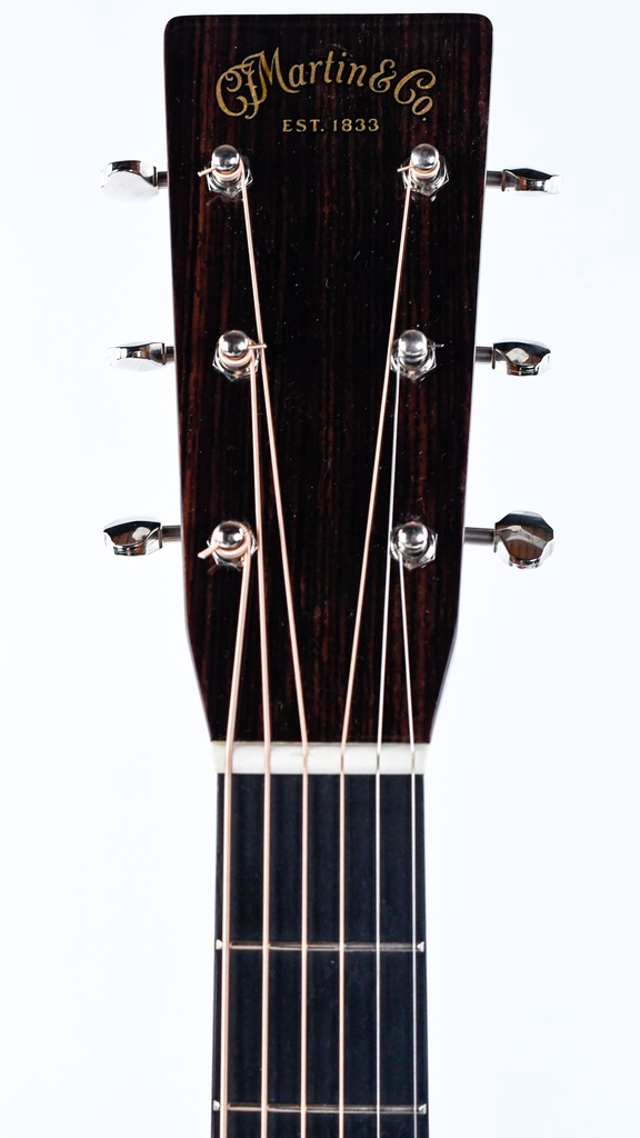Martin OMJM Platinum 20th Anniversary Edition #2795778-4.jpg