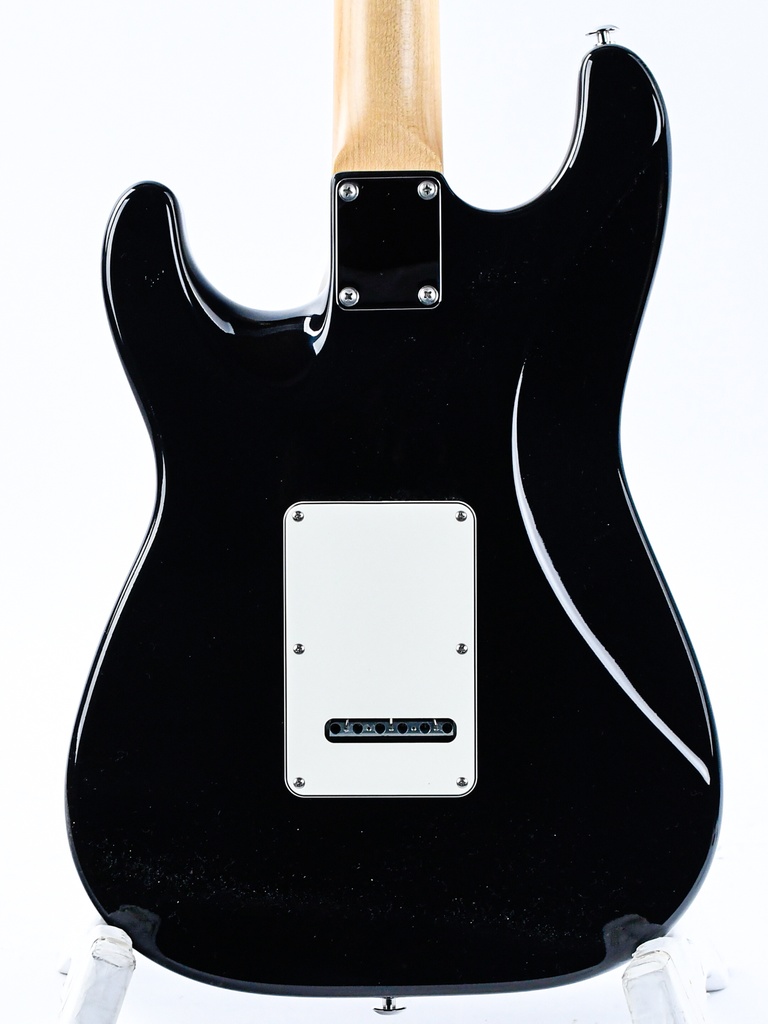 [01-CSA-0007] Suhr Classic S Antique, BLK, Maple, HSS-8.jpg