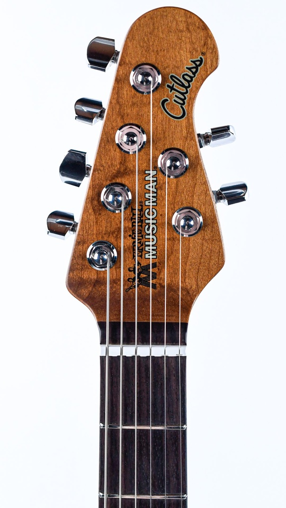 Music Man Cutlass Pale Blue 2021-4.jpg