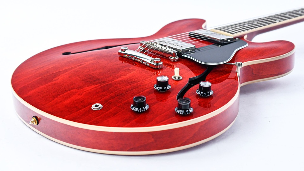 Gibson ES335 Memphis Cherry Red 2021-11.jpg