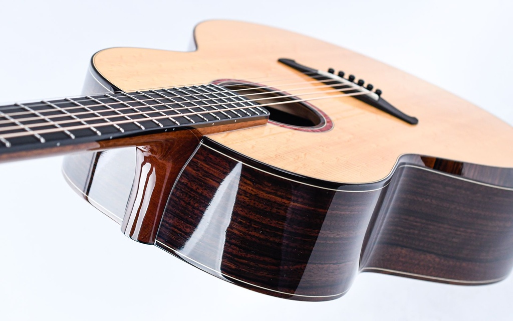 Thomas SJ50 Malaysian Blackwood Moonspruce 2021-9.jpg