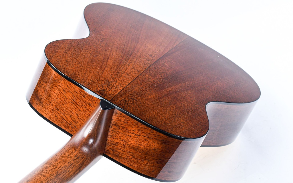 [2865280] Martin Custom Shop OM18 2024-9.jpg