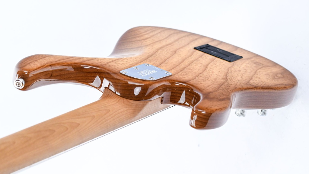 Music Man Stingray Special 5 Hot Honey-9.jpg