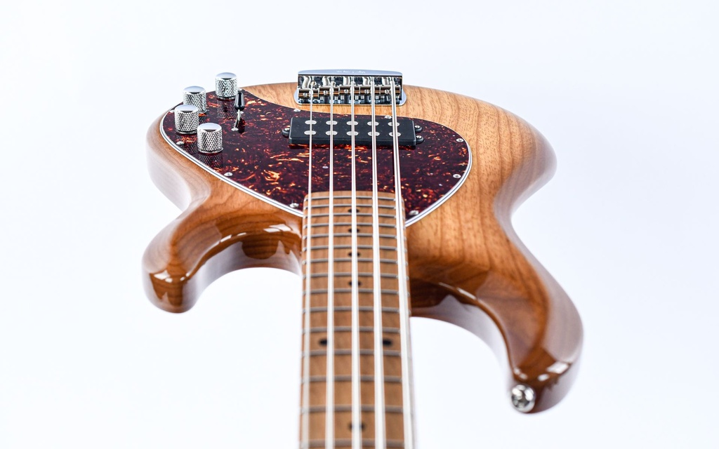 Music Man Stingray Special 5 Hot Honey-12.jpg