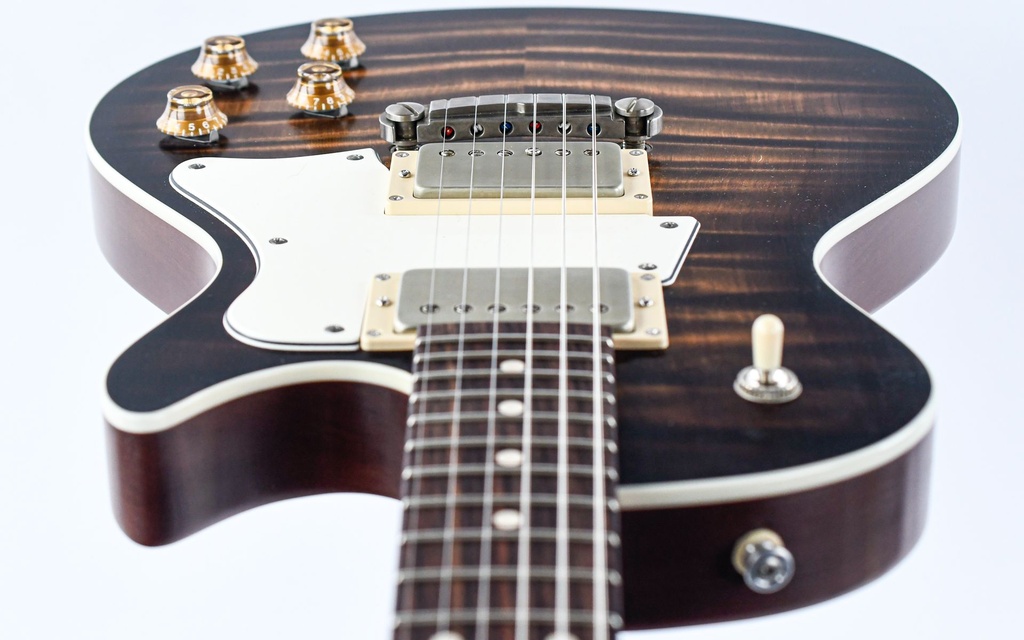 [31378] Patrick James Eggle Macon Special Dark Burst-13.jpg