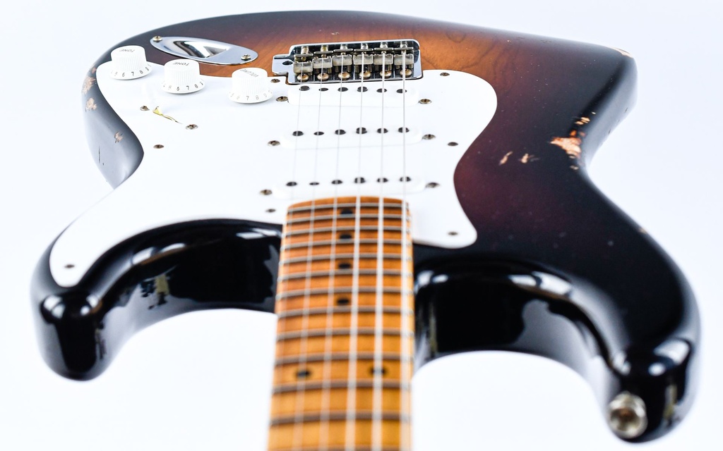 [9236091144] Fender 70th Anniversary 1954 Stratocaster 2 Color Sunburst Relic-13.jpg