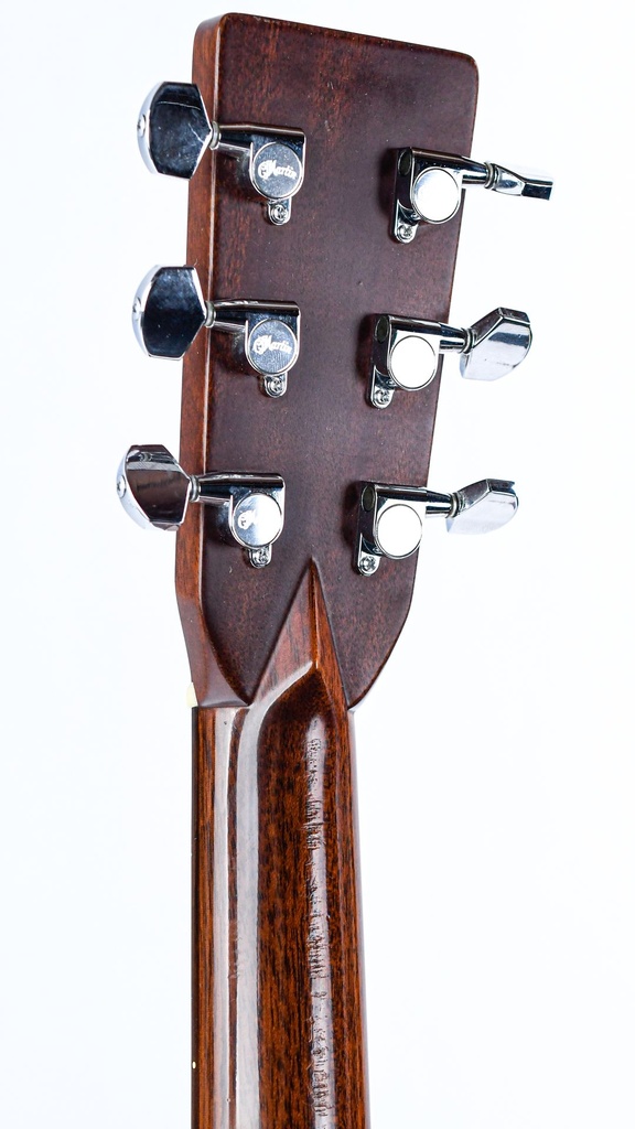 Martin D28L 1997-5.jpg