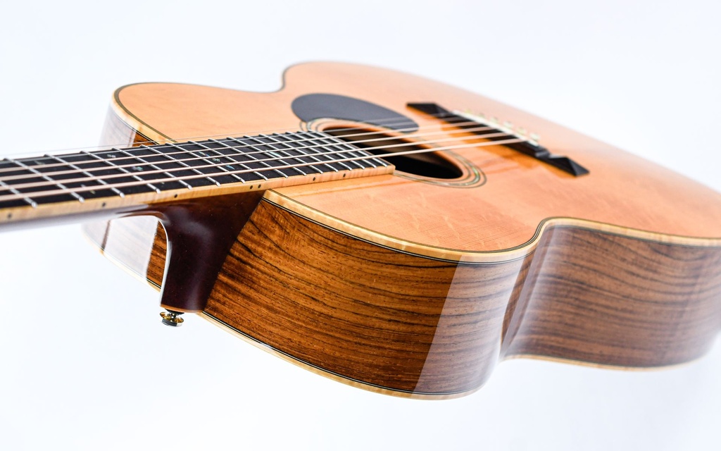 Stevens OOORP 12 fret Bearclaw Spruce 2003-9.jpg