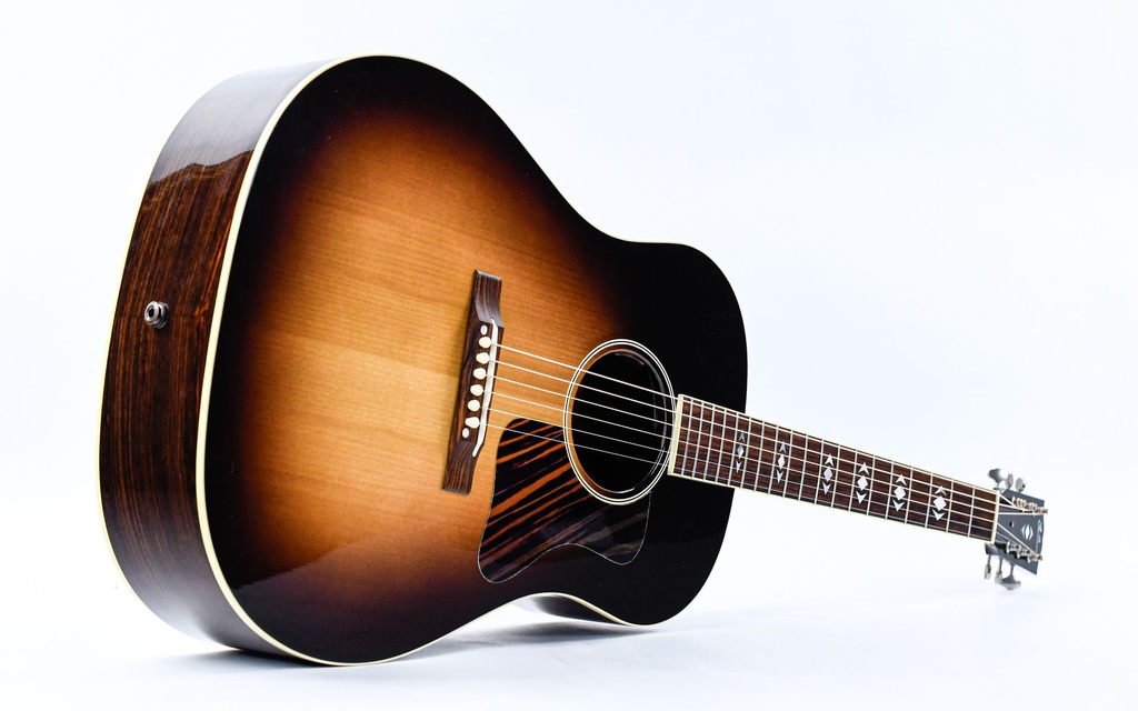 Gibson AJ Luthiers Choice Adirondack IRW 2015-12.jpg