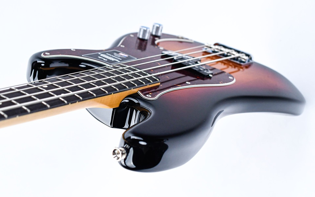Fender American Professional II Precision Bass 3 Color Sunburst-8.jpg