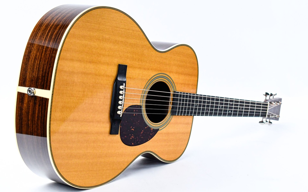 Martin OM28 Reimagined 2018-11.jpg