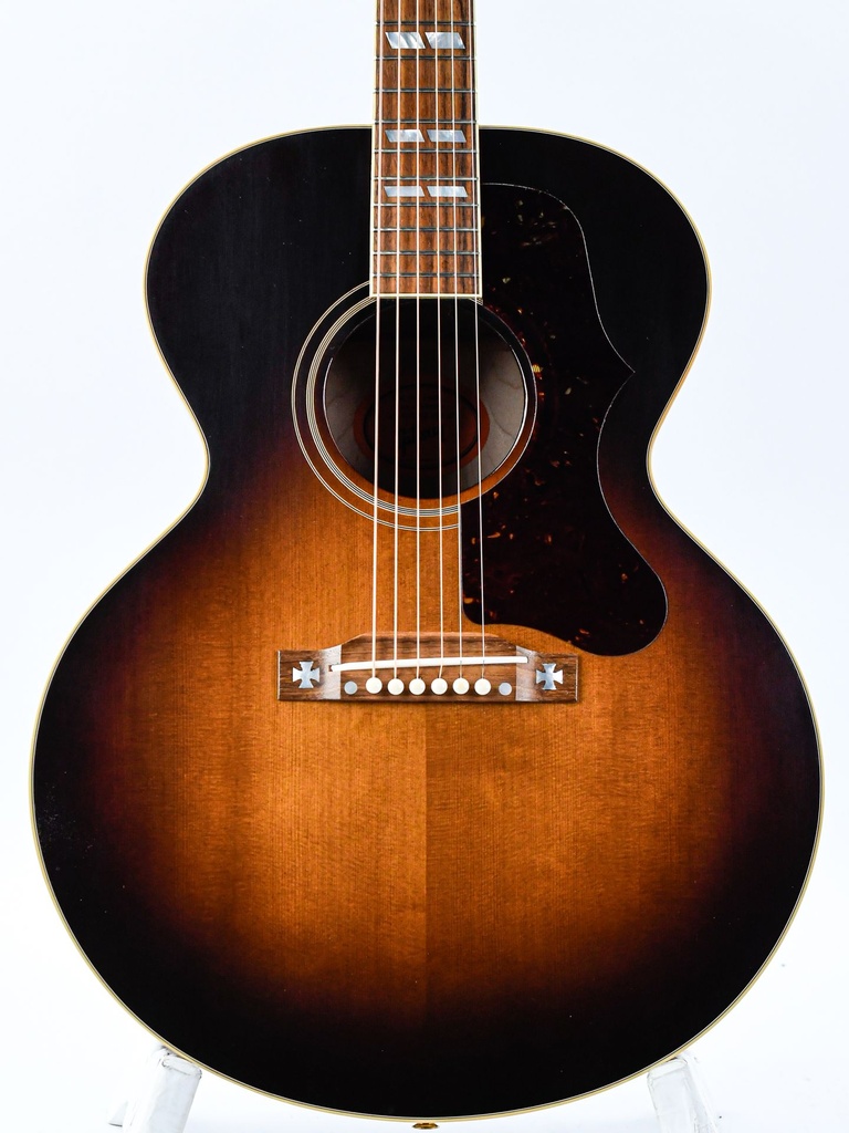 Gibson J185 1952 Custom Shop Vintage Sunburst 2020-3.jpg