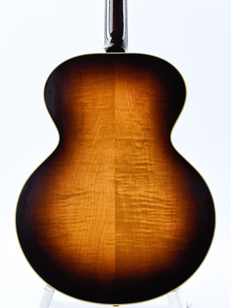 Gibson J185 1952 Custom Shop Vintage Sunburst 2020-6.jpg