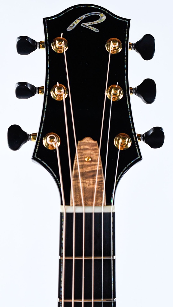 Kevin Ryan Nightingale Grand Soloist Tasmanian Blackwood Mastergrade Sitka Spruce 2020-4.jpg