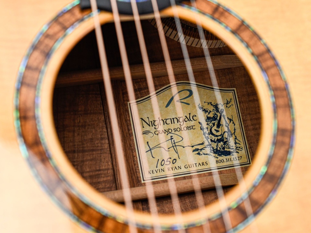 Kevin Ryan Nightingale Grand Soloist Tasmanian Blackwood Mastergrade Sitka Spruce 2020-11.jpg