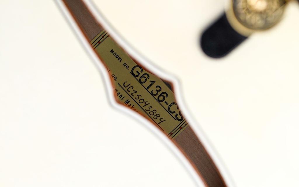 Gretsch Custom Shop G6134 Vintage White Relic-11.jpg