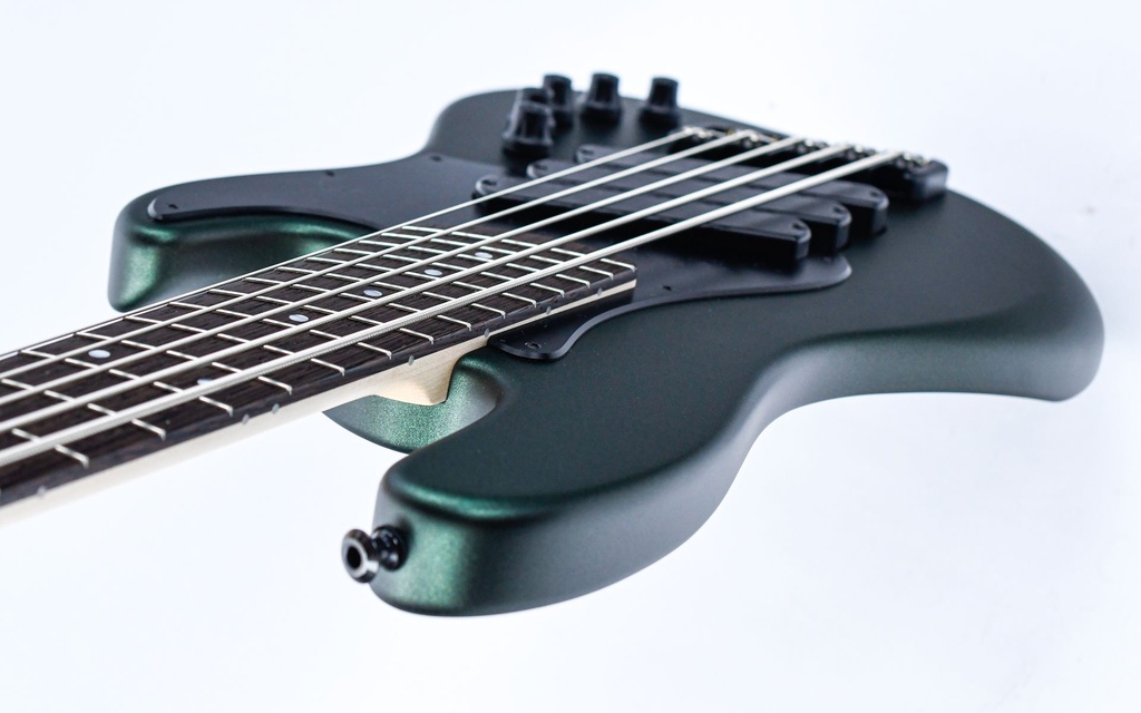 Dingwall Super J, 5-string, 3 pickups-8.jpg