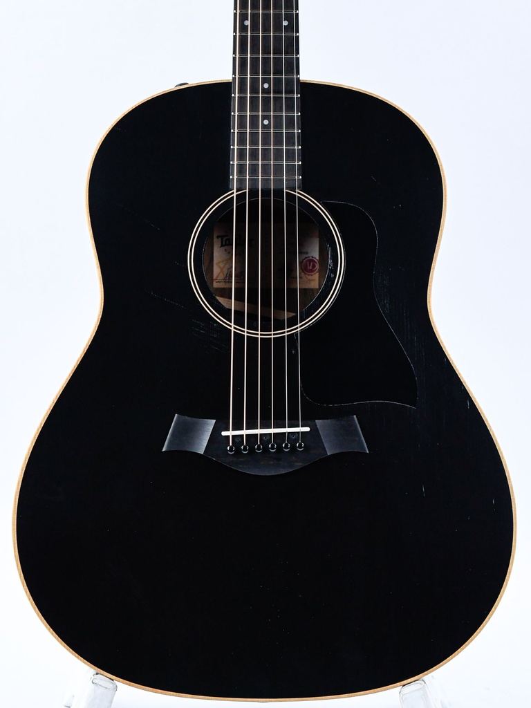 Taylor AD17e Blacktop 2021-3.jpg