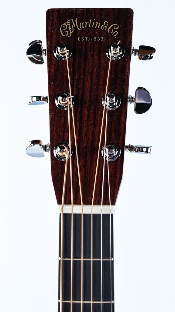 Martin M6 Johnny Marr-4.jpg