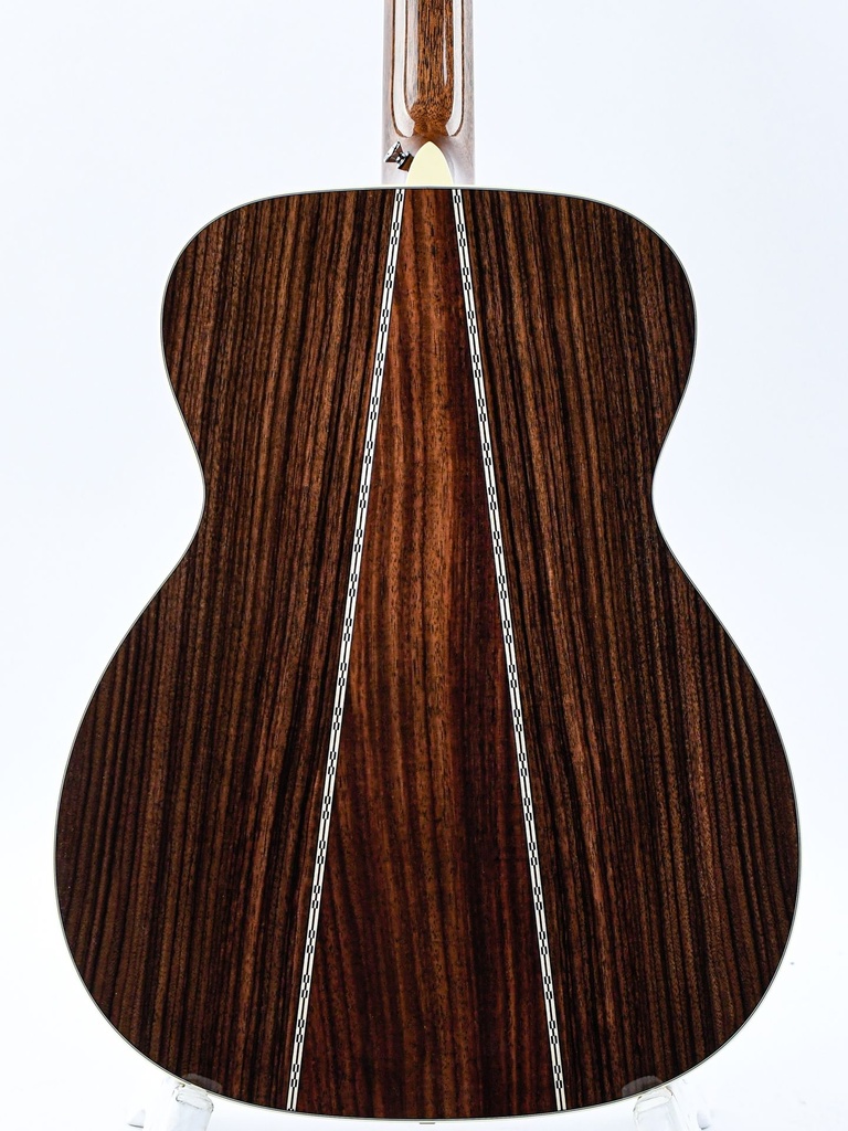 Martin M6 Johnny Marr-6.jpg