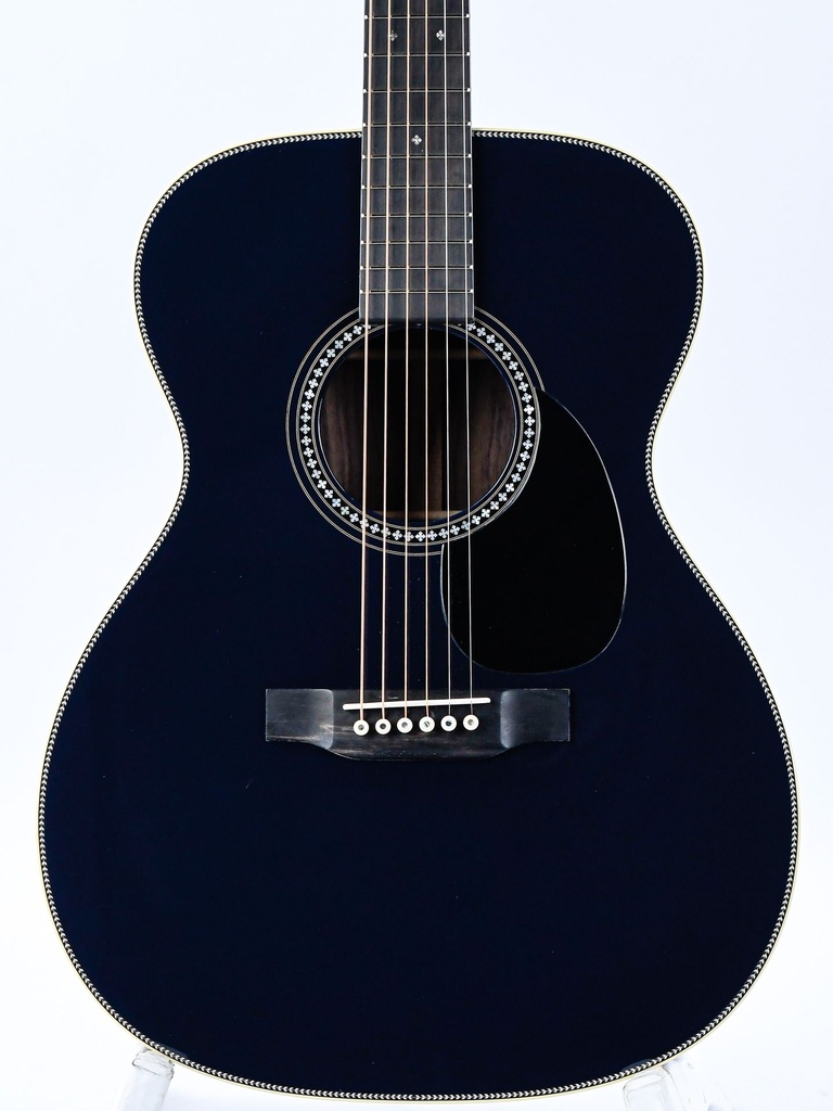 Martin Custom Shop 00028 Navy Blue 2024-3.jpg