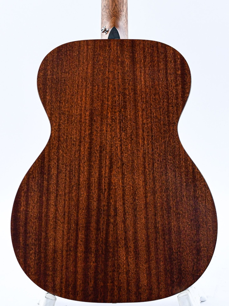 [2589358] Martin 00010E 2022-6.jpg