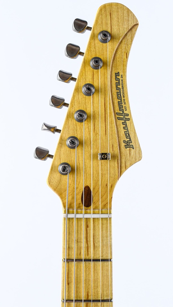 Kauffmann 56 T Paulownia Fiesta Red Light Aged-5.jpg