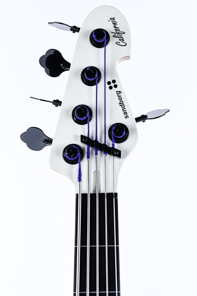 Sandberg California II TM Virgin White Fretless 5-String 2024-4.jpg