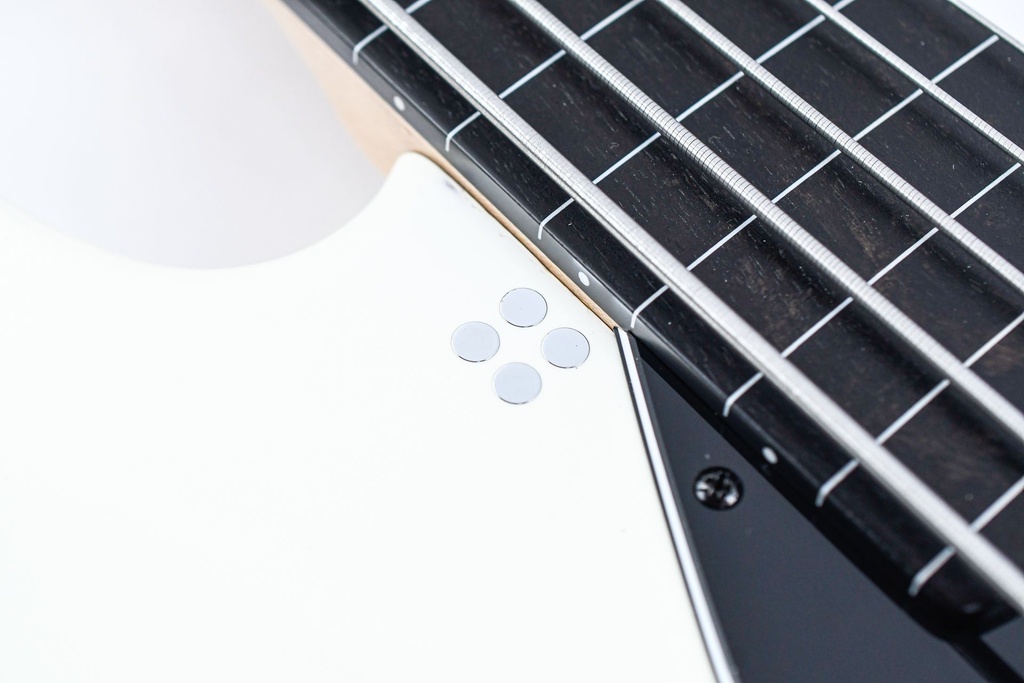 Sandberg California II TM Virgin White Fretless 5-String 2024-13.jpg