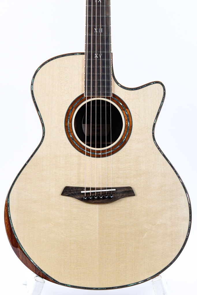 Furch Red Deluxe GC LI Alpine Spruce Malaysian Blackwood-3.jpg