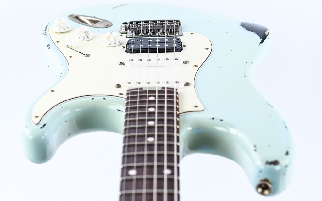 [1088] Iconic Solano Studio Series SJC02 John Cruz Sonic Blue Over Black-13.jpg