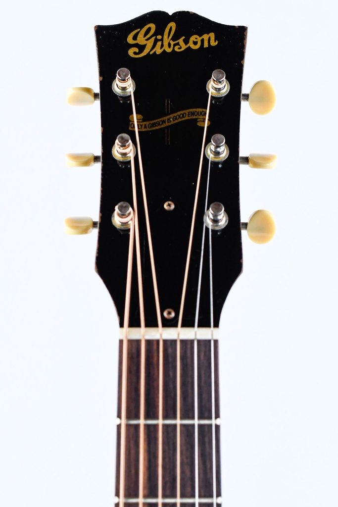 Gibson 1942 Banner J-45 Heavy Aged-4.jpg