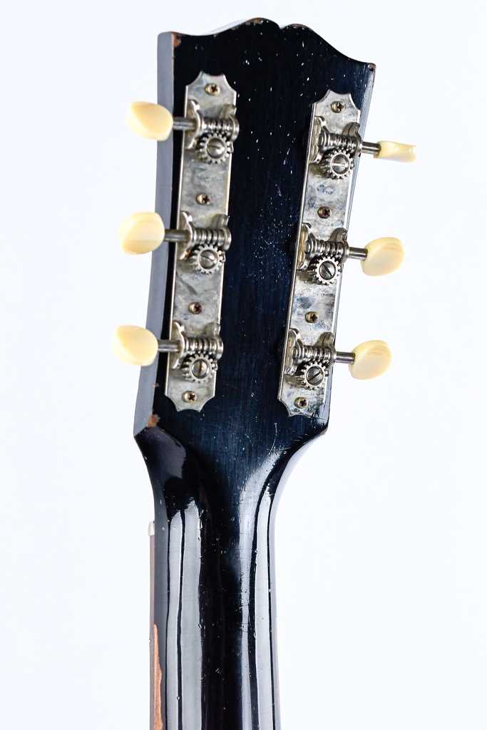 Gibson 1942 Banner J-45 Heavy Aged-5.jpg
