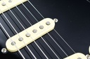 Fender American Ultra Luxe Stratocaster 3 Tone Sunburst  2022-13.jpg